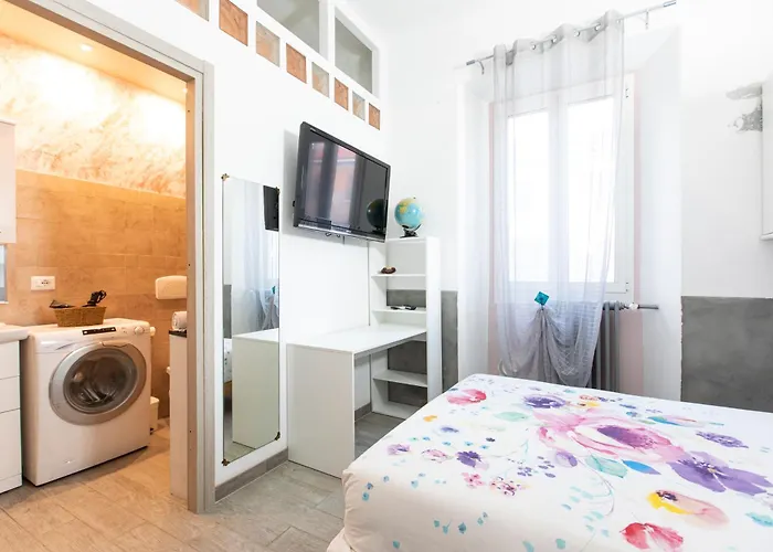 Relax A 4 Salti Dai Navigli Penzion 4*