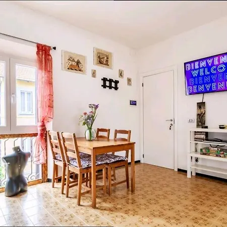 Pensionat Relax A 4 Salti Dai Navigli Milano